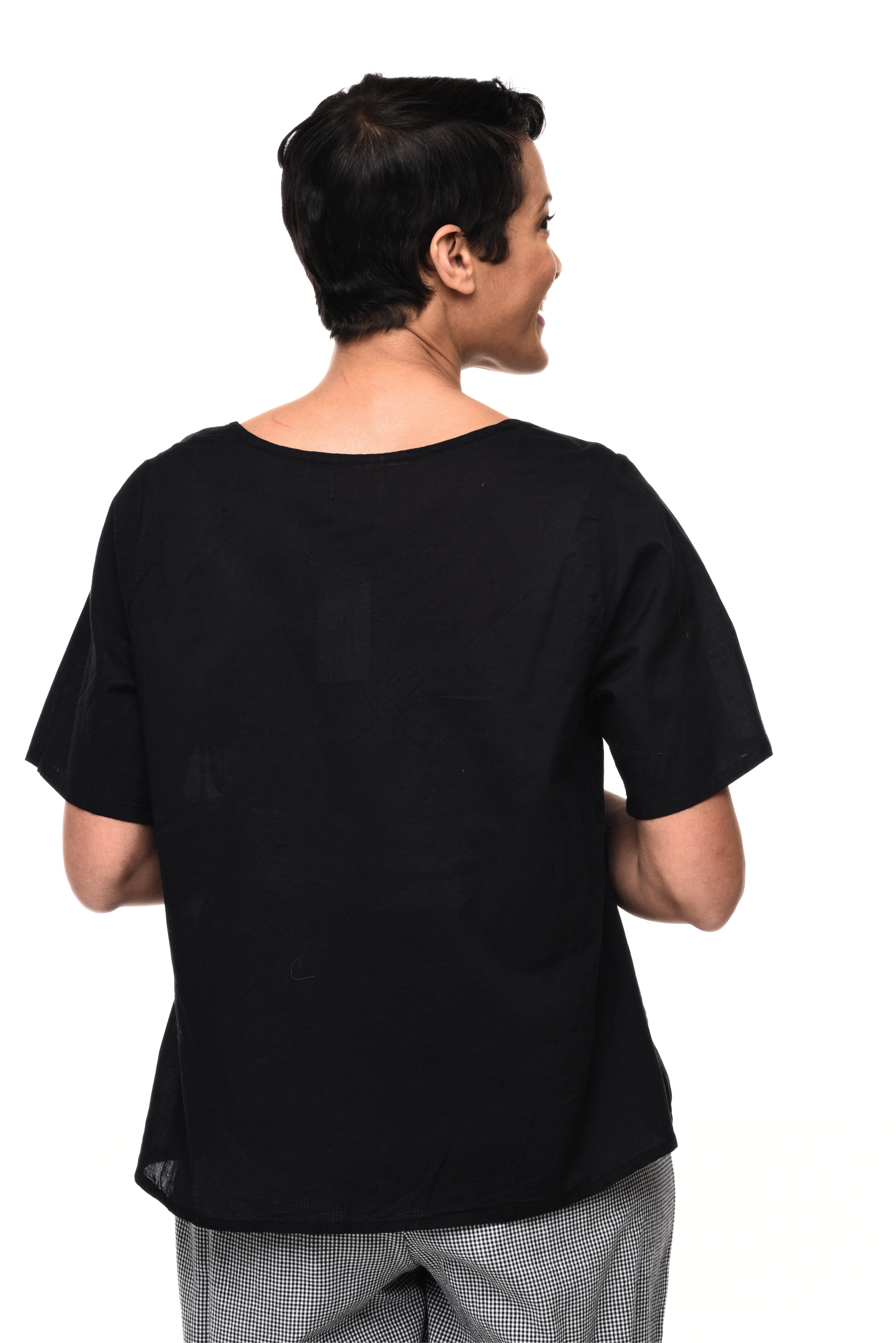 Carmella Womens Pullover in Black
