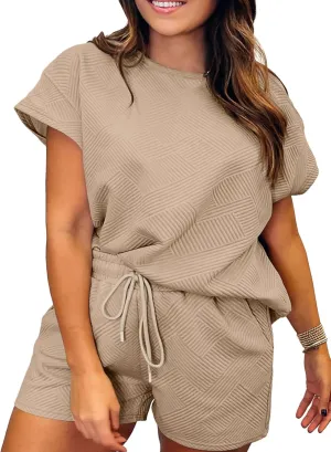 Eytino Women Plus Size 2 Piece Outfits Sweatsuit Short Sleeve Pullover Tops and Drawstring Shorts Pants(1X-5X)