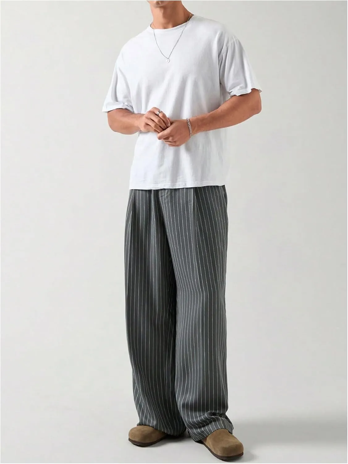 GORGLITTER Men's Baggy Casual Pleated Striped Dress Pants 2025 Wide Leg Trousers with Pockets