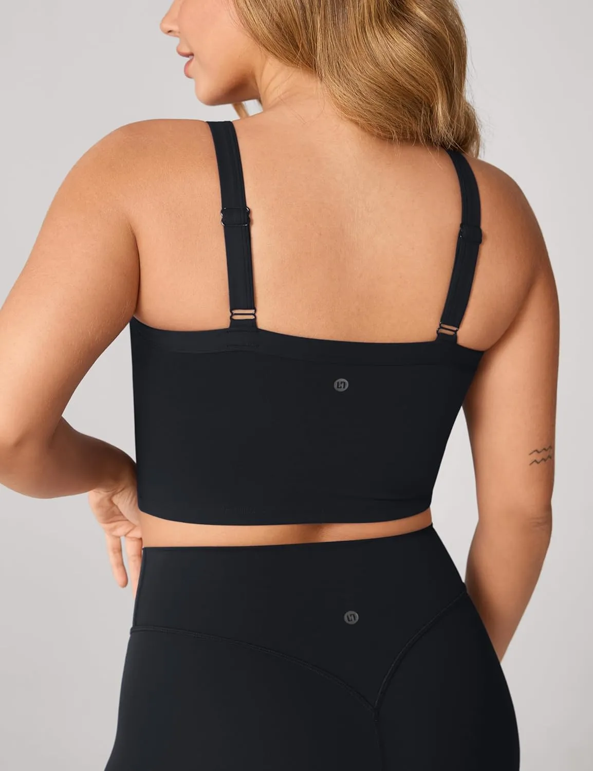 Hugcurve Adjustable Longline Sports Bra Square Neck Workout Tank Crop Tops for Women with Built in Bra Padded Camisole