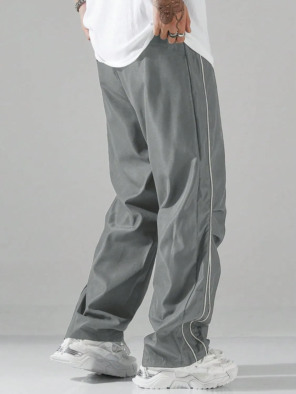 Men's Y2K Baggy Sweatpants Parachute Pants Wide Leg Vintage Track Pants Casual Streetwear