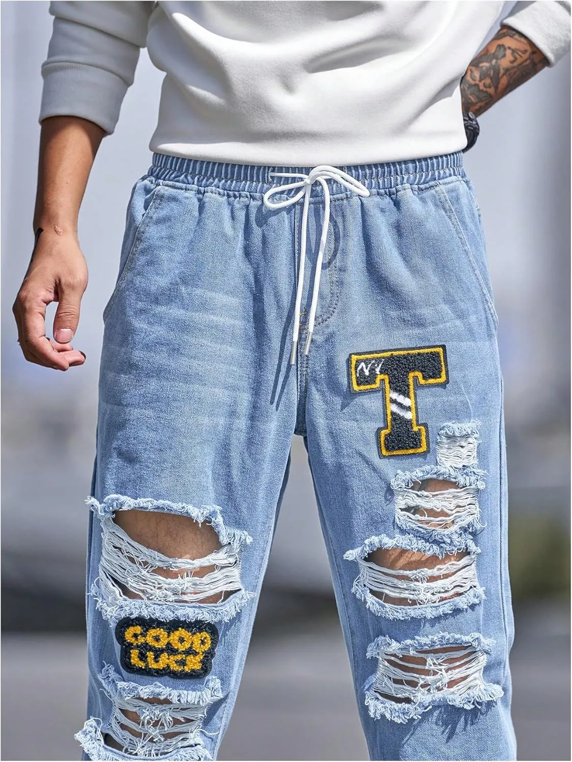 OYOANGLE Men's Cargo Joggers Pants Letter Patched Ripped Jeans Elastic Drawstring Waist Distressed Denim Pants