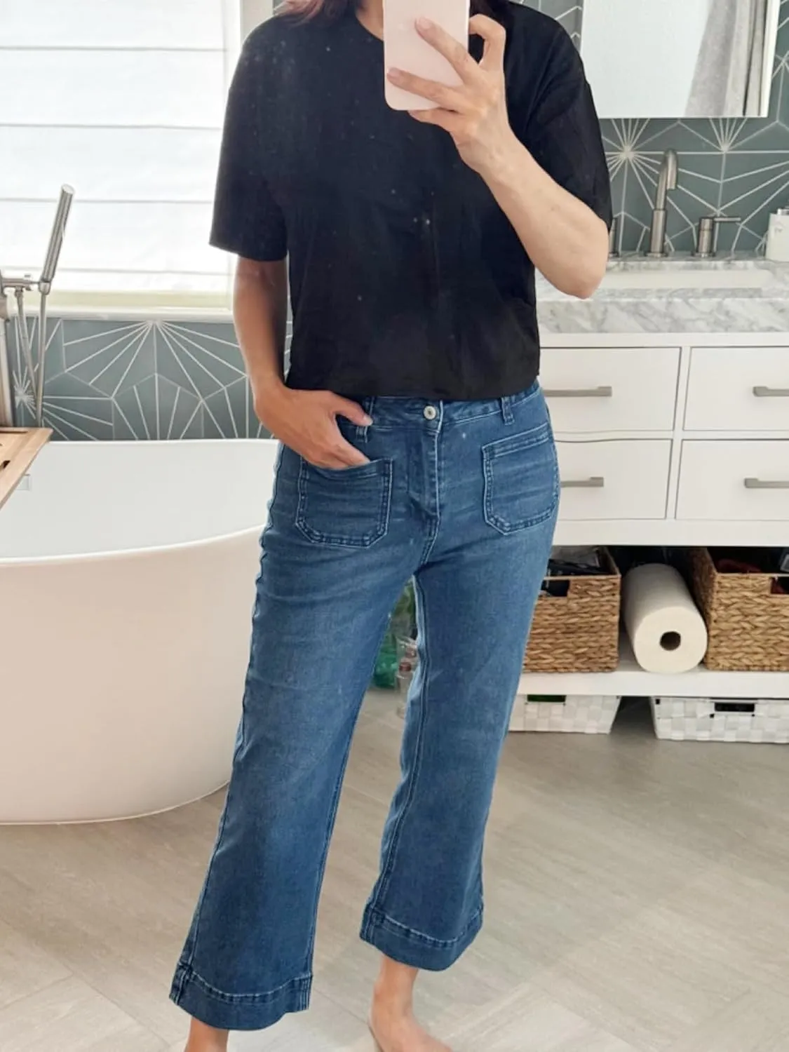 Tapata Women's 24/26 Petite Regular Wide Leg Jeans High Waisted Flare Stretchy Cropped Denim Pants Trendy Baggy Pockets