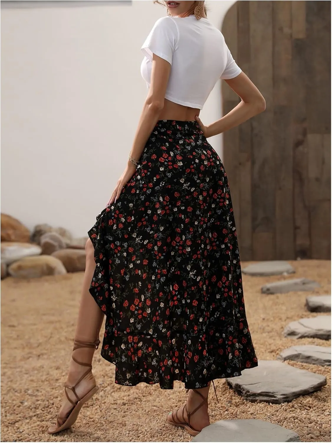 WDIRARA Women's Boho Floral Print Ruffle Maxi Skirt High Waisted Split Long Skirts