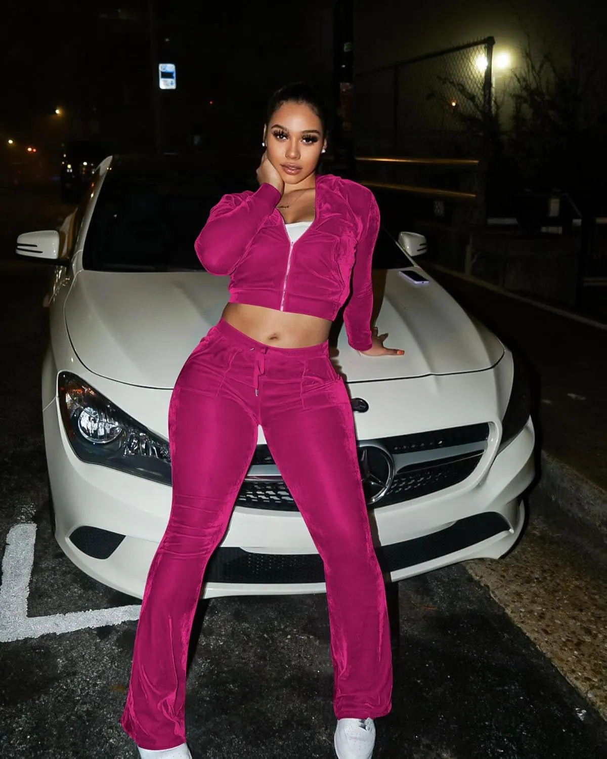 yidengymx Womens Velour Tracksuit Two Piece Outfits for Women Long Sleeve Hooded Zip Crop Tops Flared Pants Set