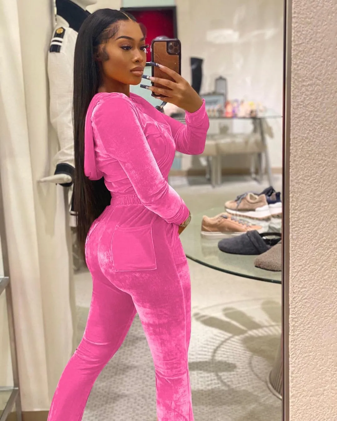 yidengymx Womens Velour Tracksuit Two Piece Outfits for Women Long Sleeve Hooded Zip Crop Tops Flared Pants Set