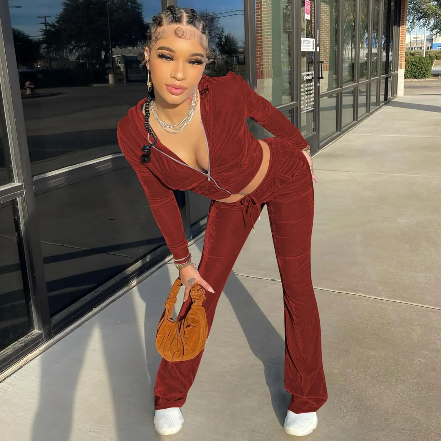 yidengymx Womens Velour Tracksuit Two Piece Outfits for Women Long Sleeve Hooded Zip Crop Tops Flared Pants Set