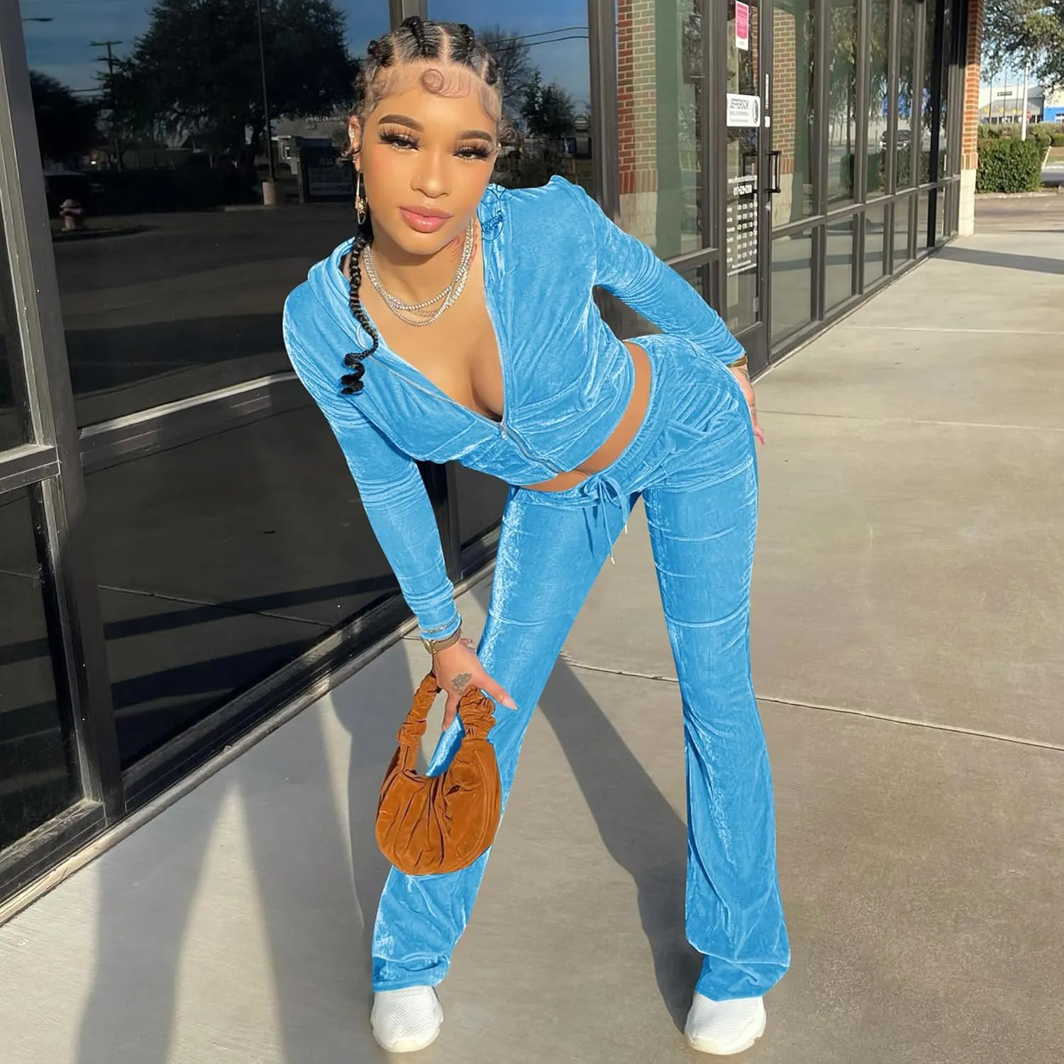 yidengymx Womens Velour Tracksuit Two Piece Outfits for Women Long Sleeve Hooded Zip Crop Tops Flared Pants Set