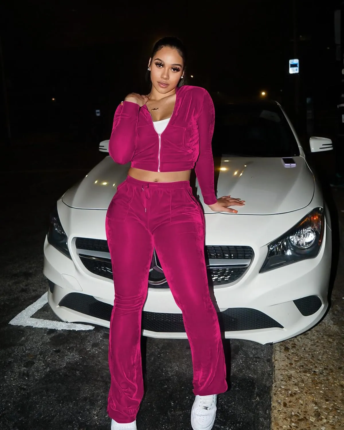 yidengymx Womens Velour Tracksuit Two Piece Outfits for Women Long Sleeve Hooded Zip Crop Tops Flared Pants Set